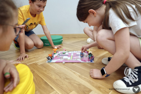 Lato z Kulturą 2025 – Pracownie Kultury Dziesiąta