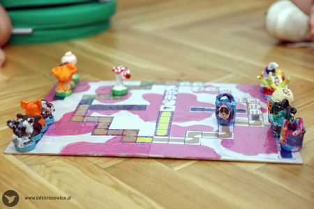 Lato z Kulturą 2025 – Pracownie Kultury Dziesiąta