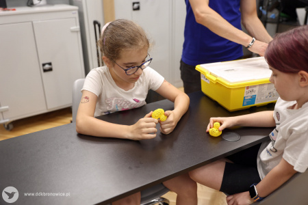 Lato z Kulturą 2025 – Pracownie Kultury Dziesiąta