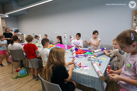 Lato z Kulturą 2025 – Pracownie Kultury Dziesiąta