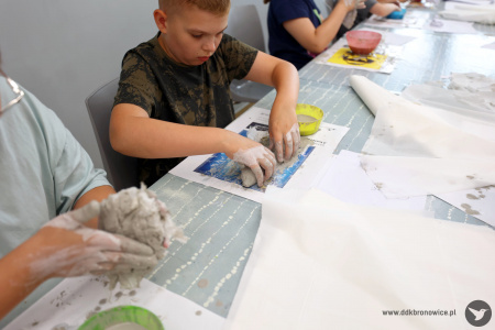 Lato z Kulturą 2025 – Pracownie Kultury Dziesiąta