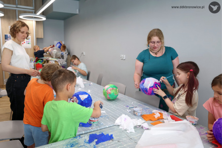 Lato z Kulturą 2025 – Pracownie Kultury Dziesiąta