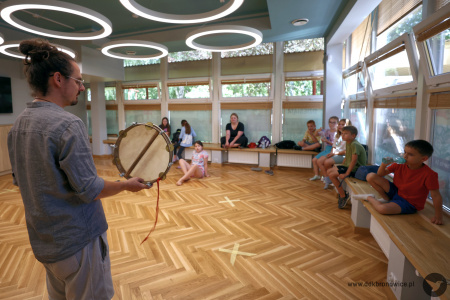 Lato z Kulturą 2025 – Pracownie Kultury Dziesiąta