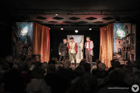 Wesołe kumoszki z Windsoru – spektakl