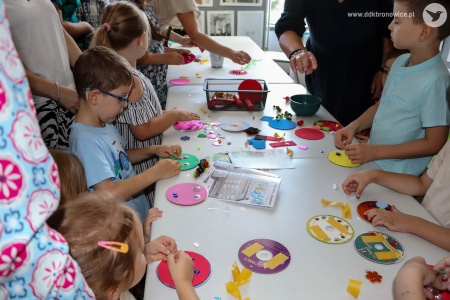 Piotruś i Hela w krainie emocji - Nove Poranki