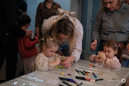 Podróże z muzyką tradycyjną – Nove Poranki