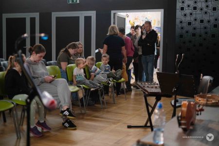 Podróże z muzyką tradycyjną – Nove Poranki