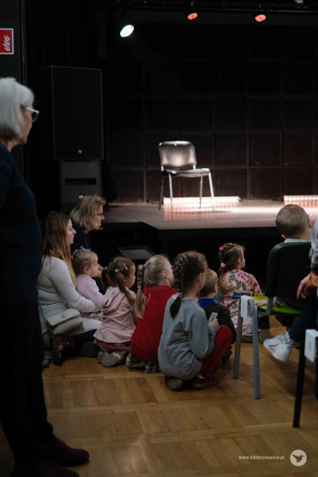 Podróże z muzyką tradycyjną – Nove Poranki