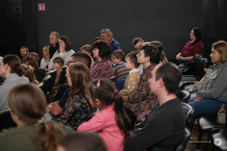 Podróże z muzyką tradycyjną – Nove Poranki