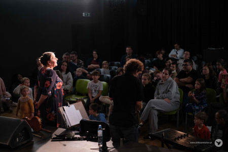 Podróże z muzyką tradycyjną – Nove Poranki