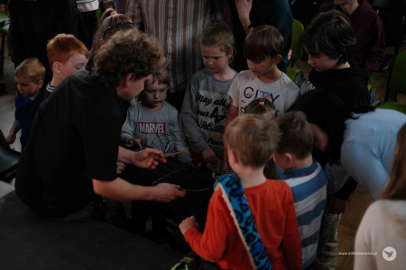 Podróże z muzyką tradycyjną – Nove Poranki