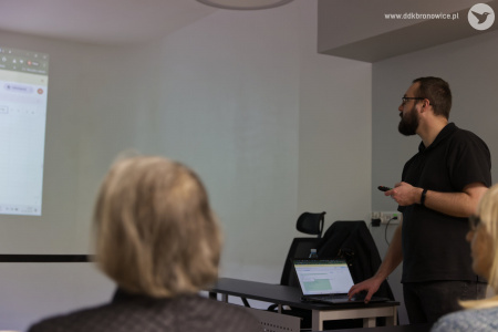 Warsztaty fact-checkingu