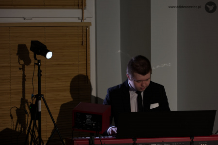 Salonik Artystyczny: Ojczyzna sercu bliska