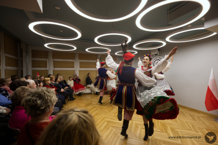 Salonik Artystyczny: Ojczyzna sercu bliska