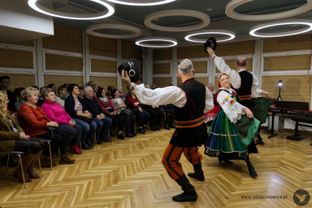 Salonik Artystyczny: Ojczyzna sercu bliska