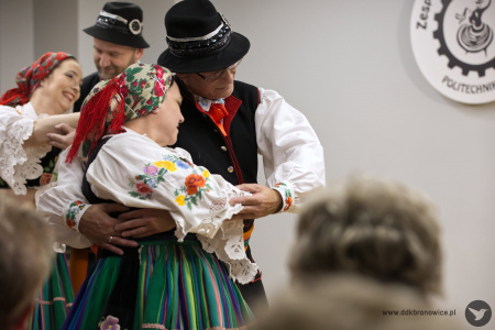 Salonik Artystyczny: Ojczyzna sercu bliska