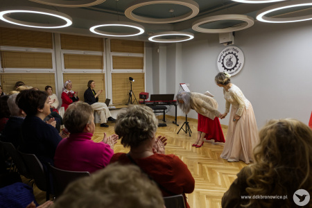 Salonik Artystyczny: Ojczyzna sercu bliska