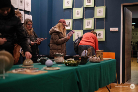 Wystawa ceramiki uczestników warsztatów