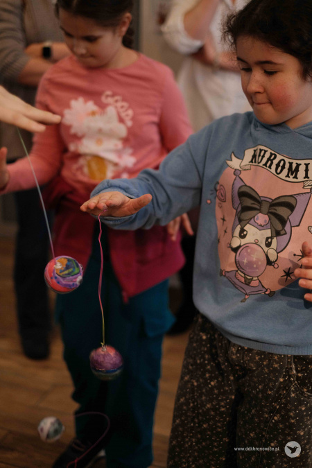 O pchle, co manier nie miała – Nove Poranki