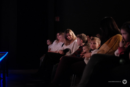 O pchle, co manier nie miała – Nove Poranki