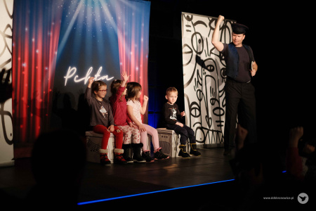 O pchle, co manier nie miała – Nove Poranki