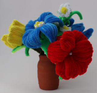 Wystawa prac uczestników Zespołów Plastycznych i Warsztatowni